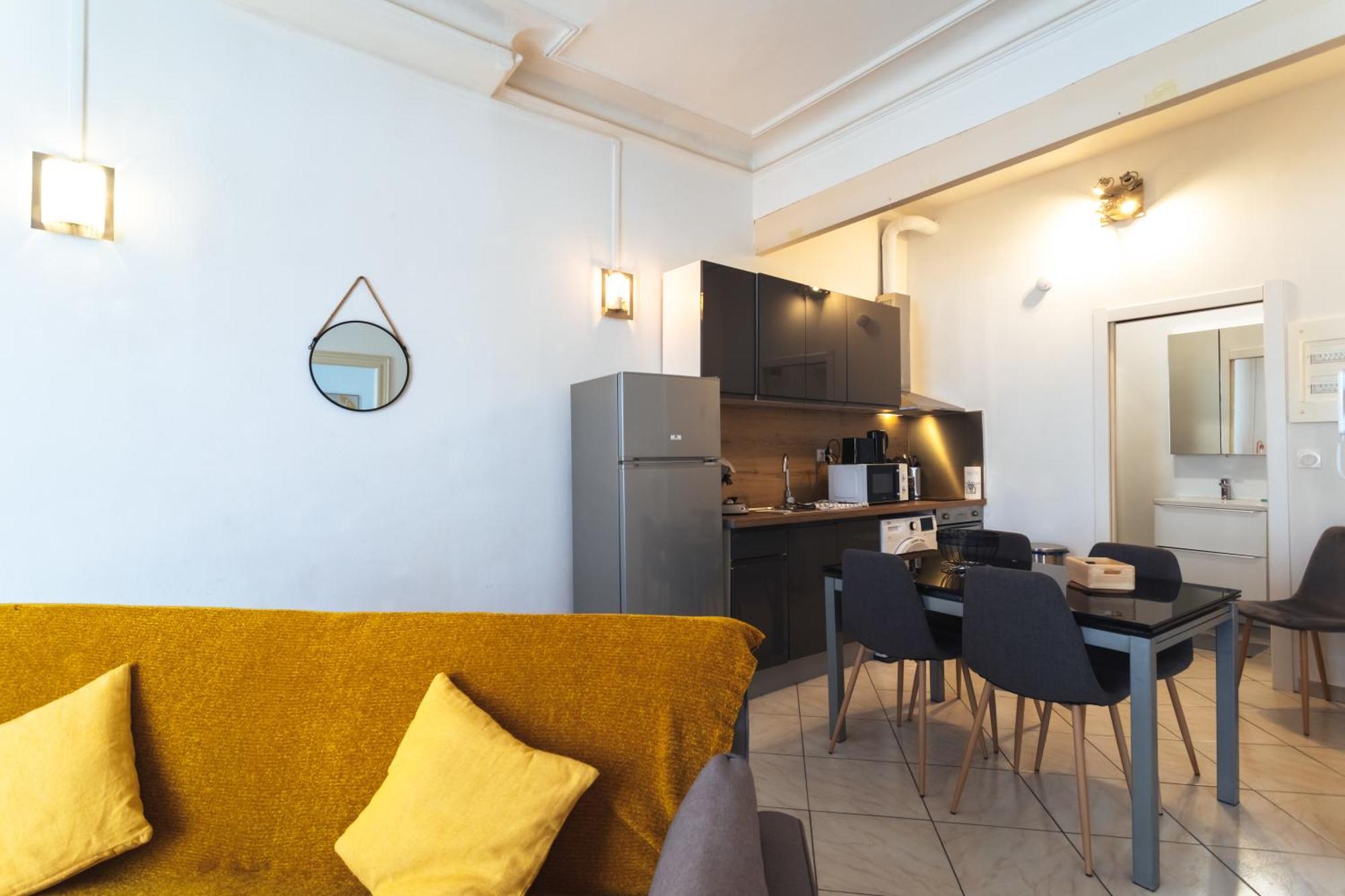 Le Albert 1Er Beziers Appartements Tout Equipes Екстериор снимка