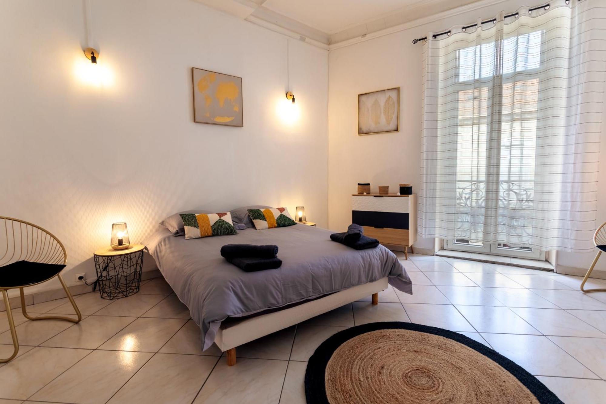 Le Albert 1Er Beziers Appartements Tout Equipes Екстериор снимка