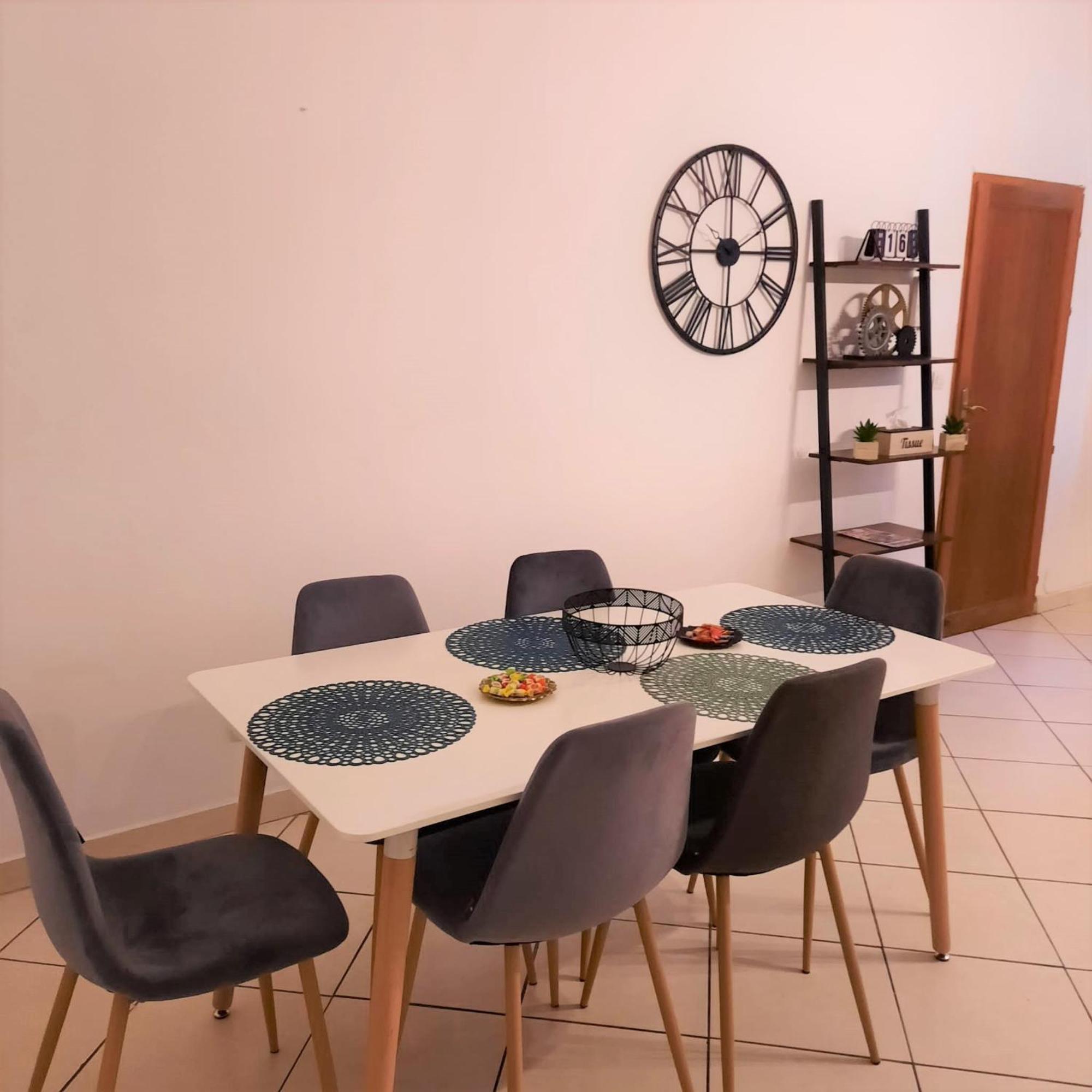 Le Albert 1Er Beziers Appartements Tout Equipes Екстериор снимка